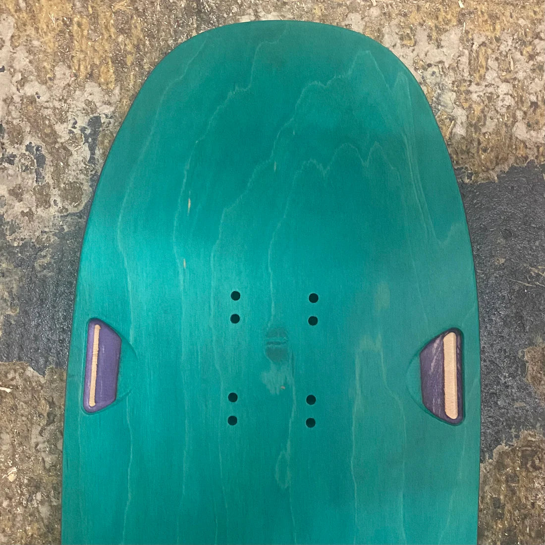 DINO DACLIN by TODD BRATRUD - 9.32"