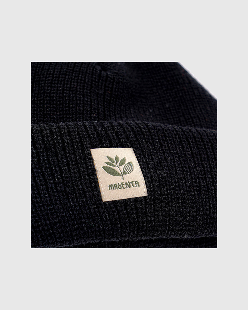 Magenta Beanie - Fam - Black