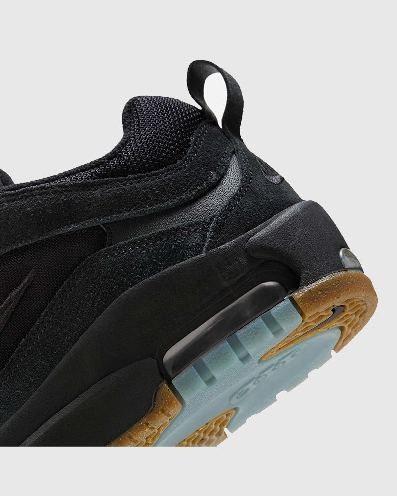 Nike SB - Air Max Ishod - Black/Black/Black