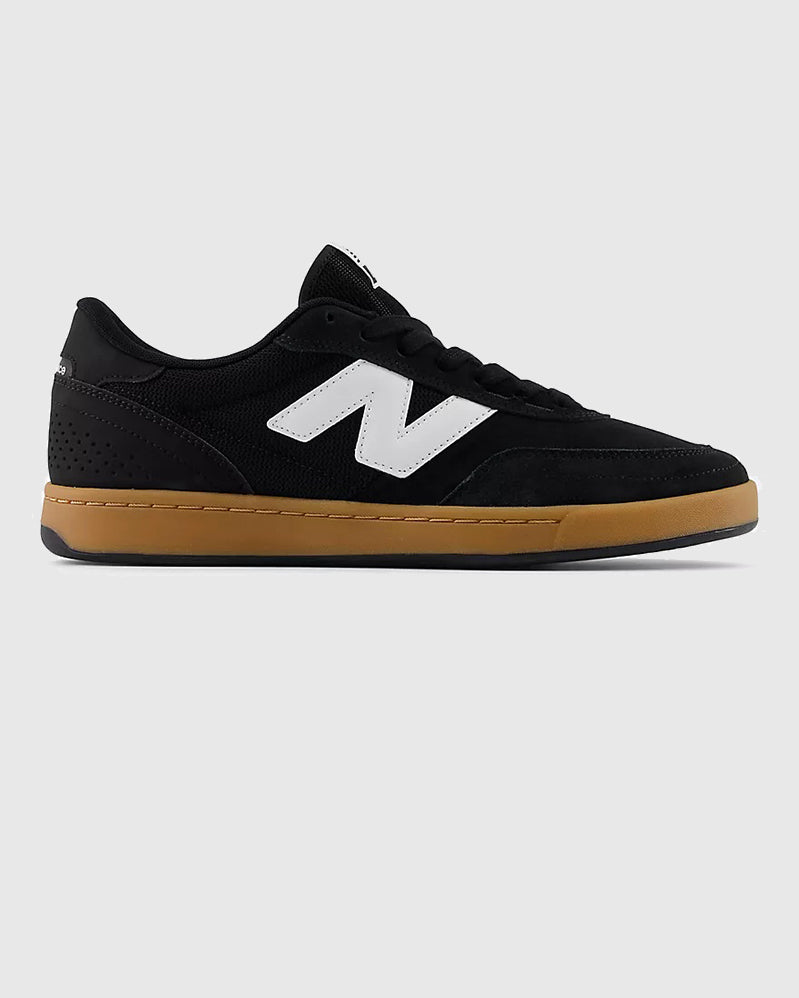 NB Numeric - 440BNG V2 - Black/Gum