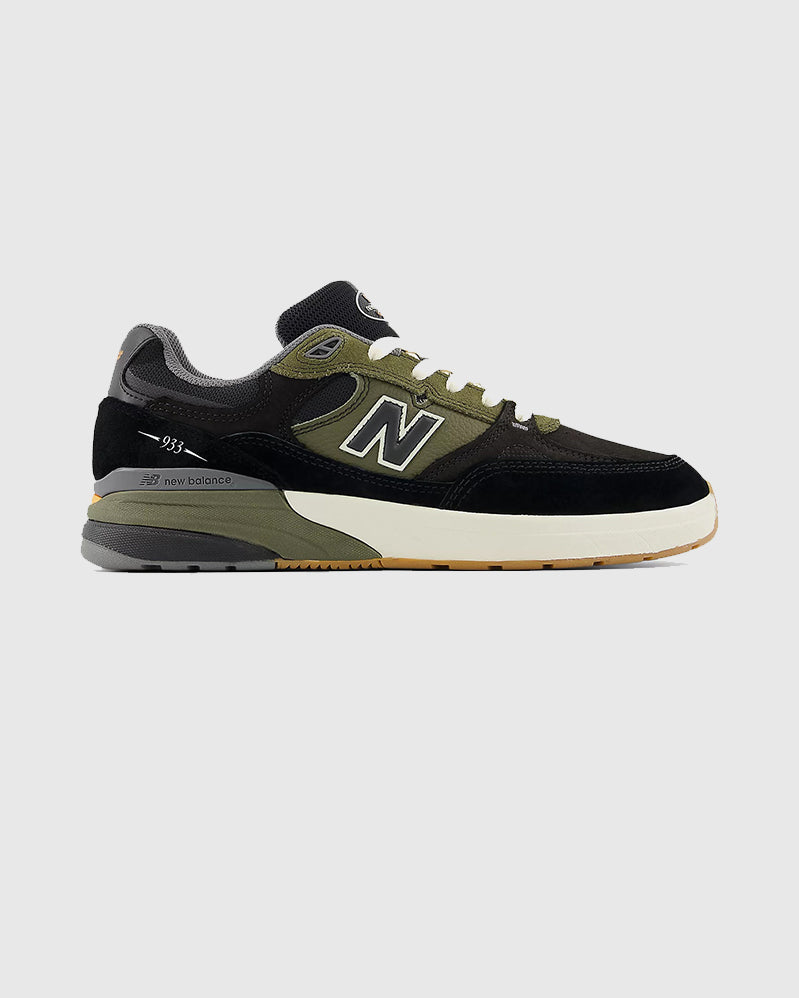 NB Numeric - 933 Reynolds - Black/Dark Olivine