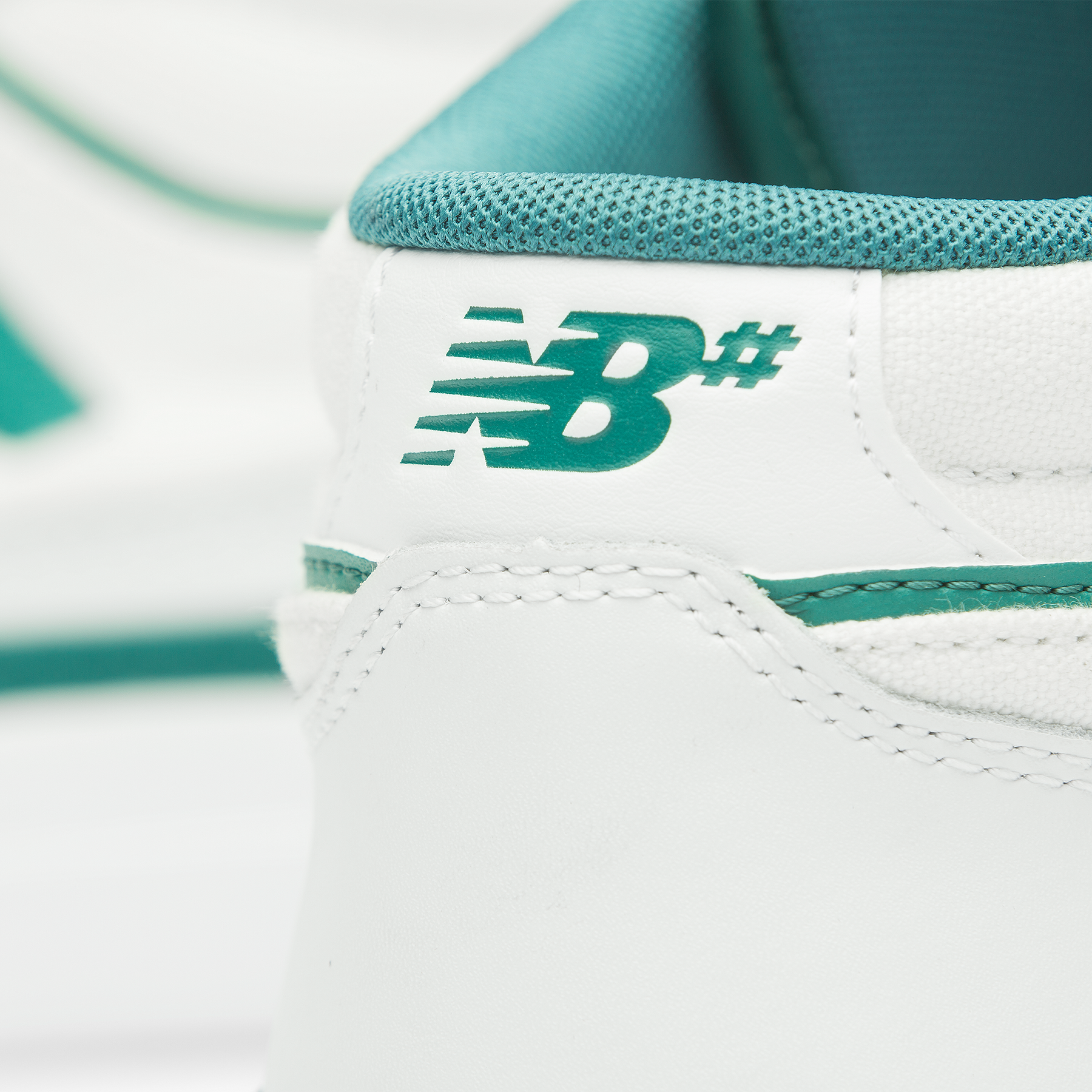 NB Numeric - 417RUP - White / Green