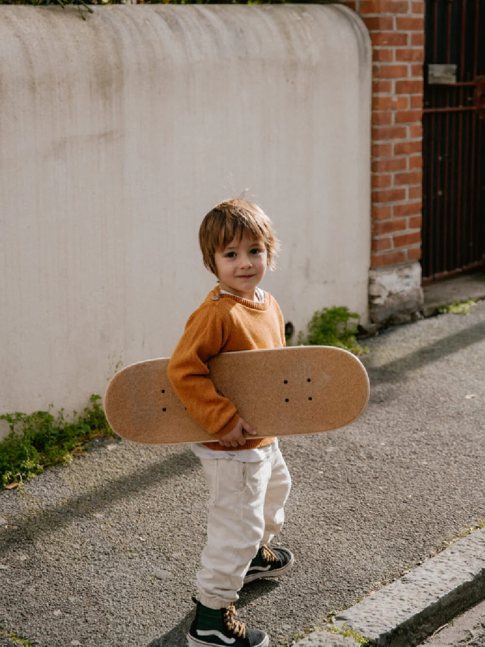 Tricks Complete - BB Kickflip - 7.87"