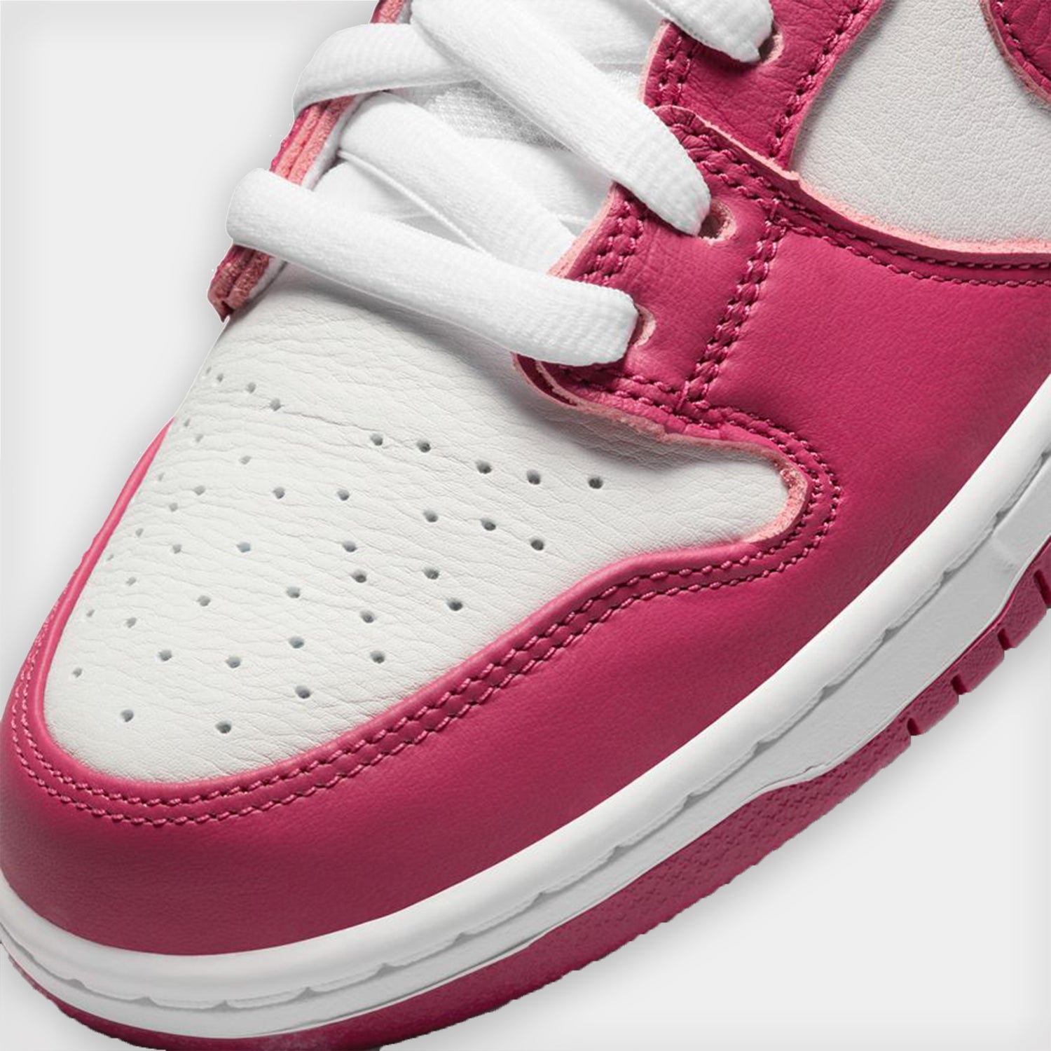 Nike SB - Dunk High Pro - Sweet Beet