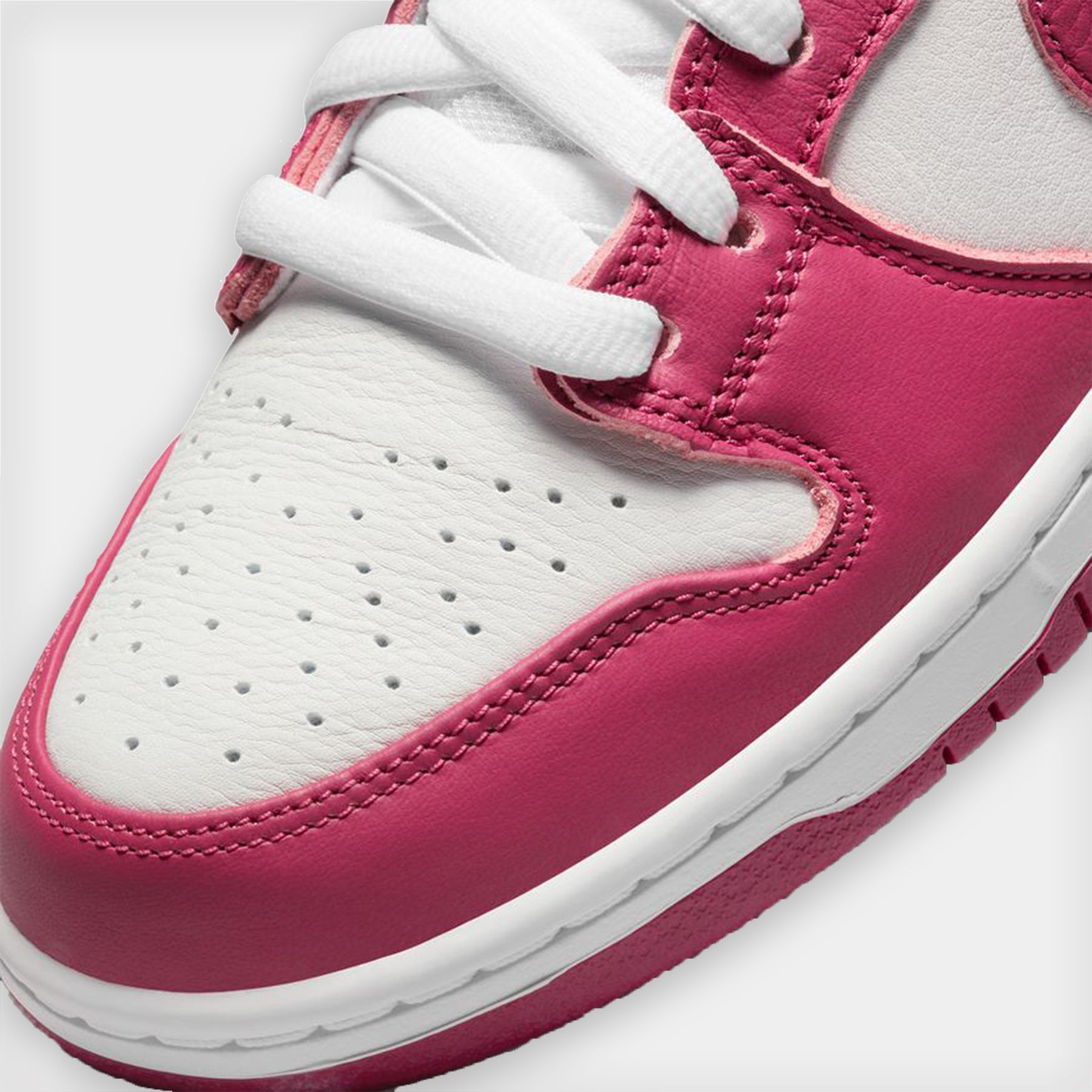 Nike SB - Dunk High Pro - Sweet Beet