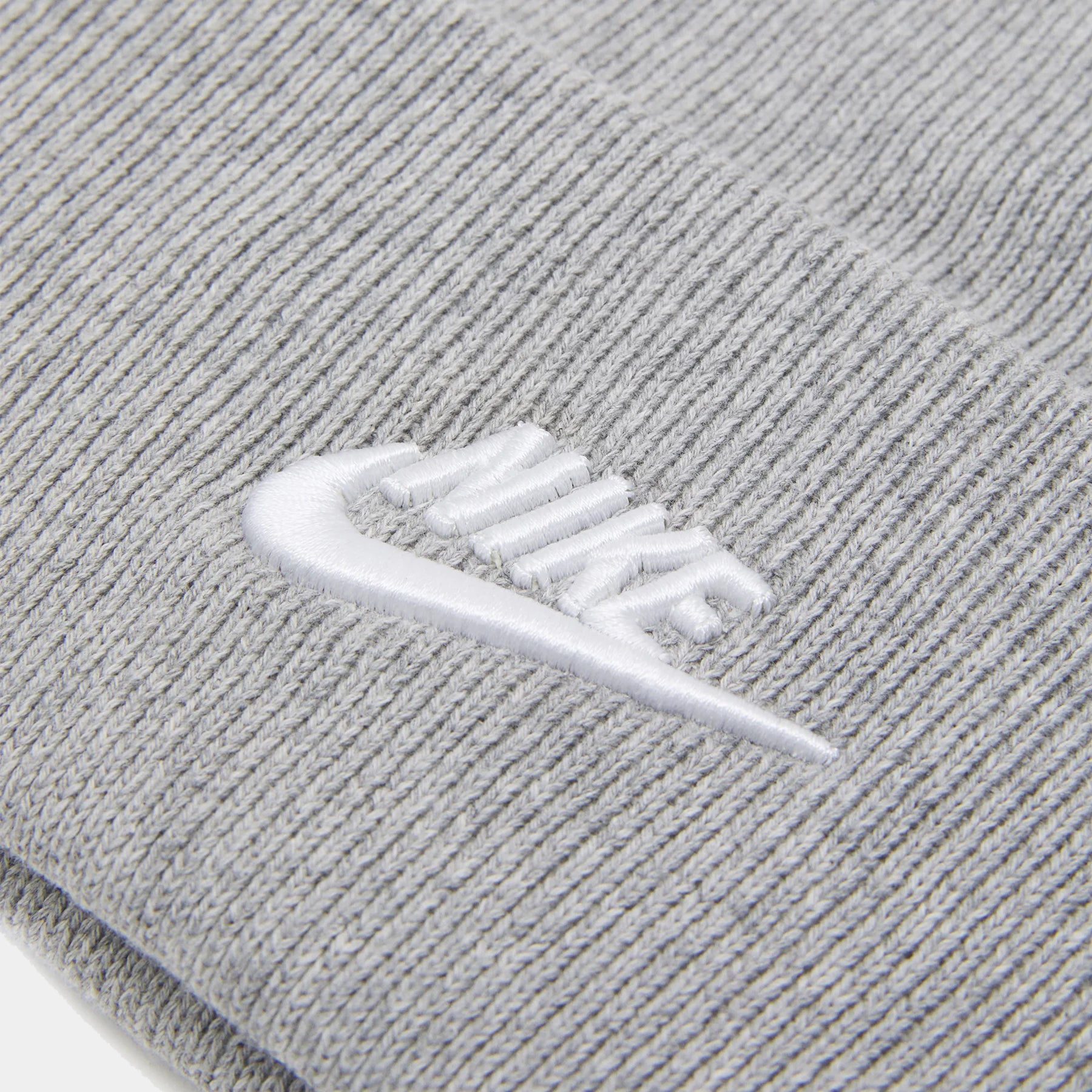 Nike Sportswear Bonnet - Utility Futura - Dark Heather Grey