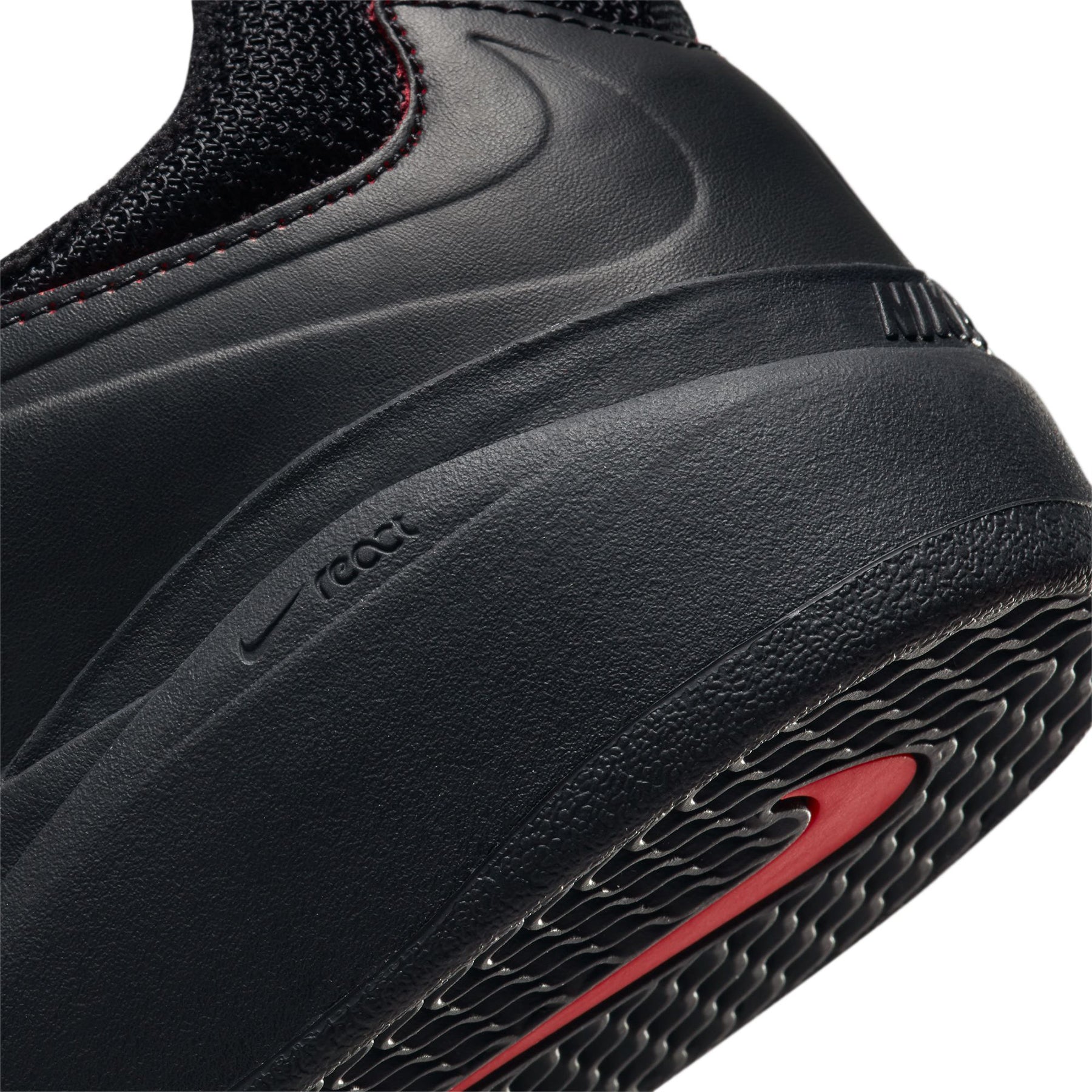 Nike SB - Ishod Prm - Black/University Red