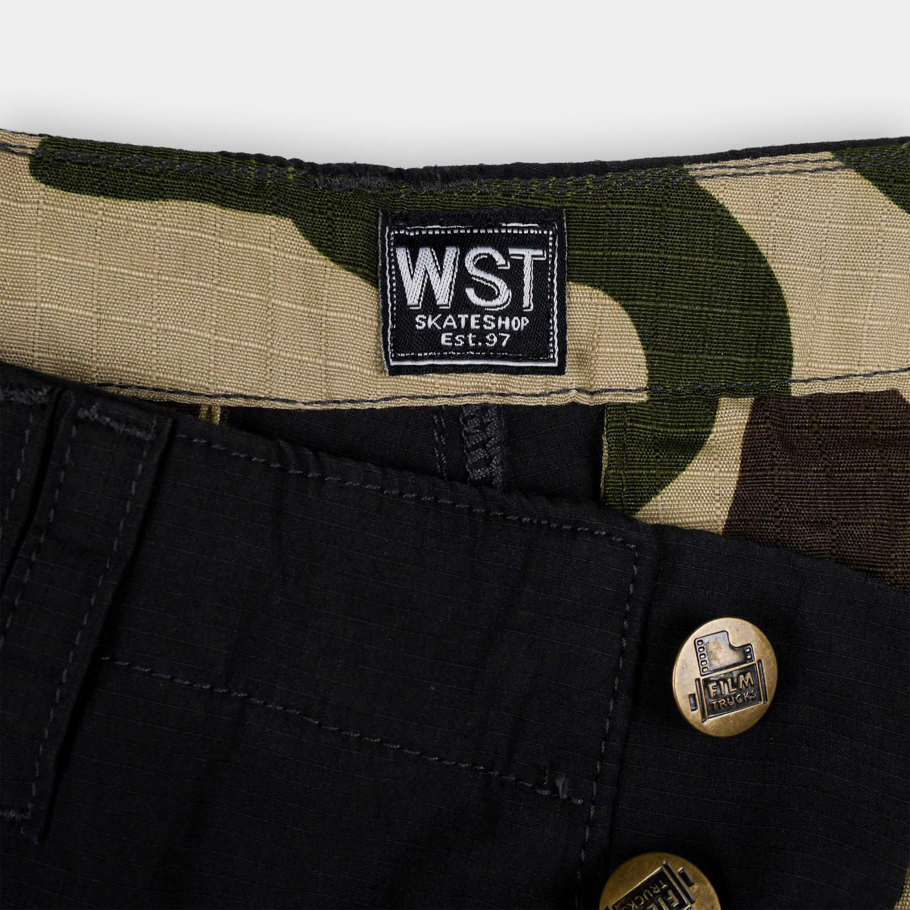 Wallstreet Short - Reflective - Black
