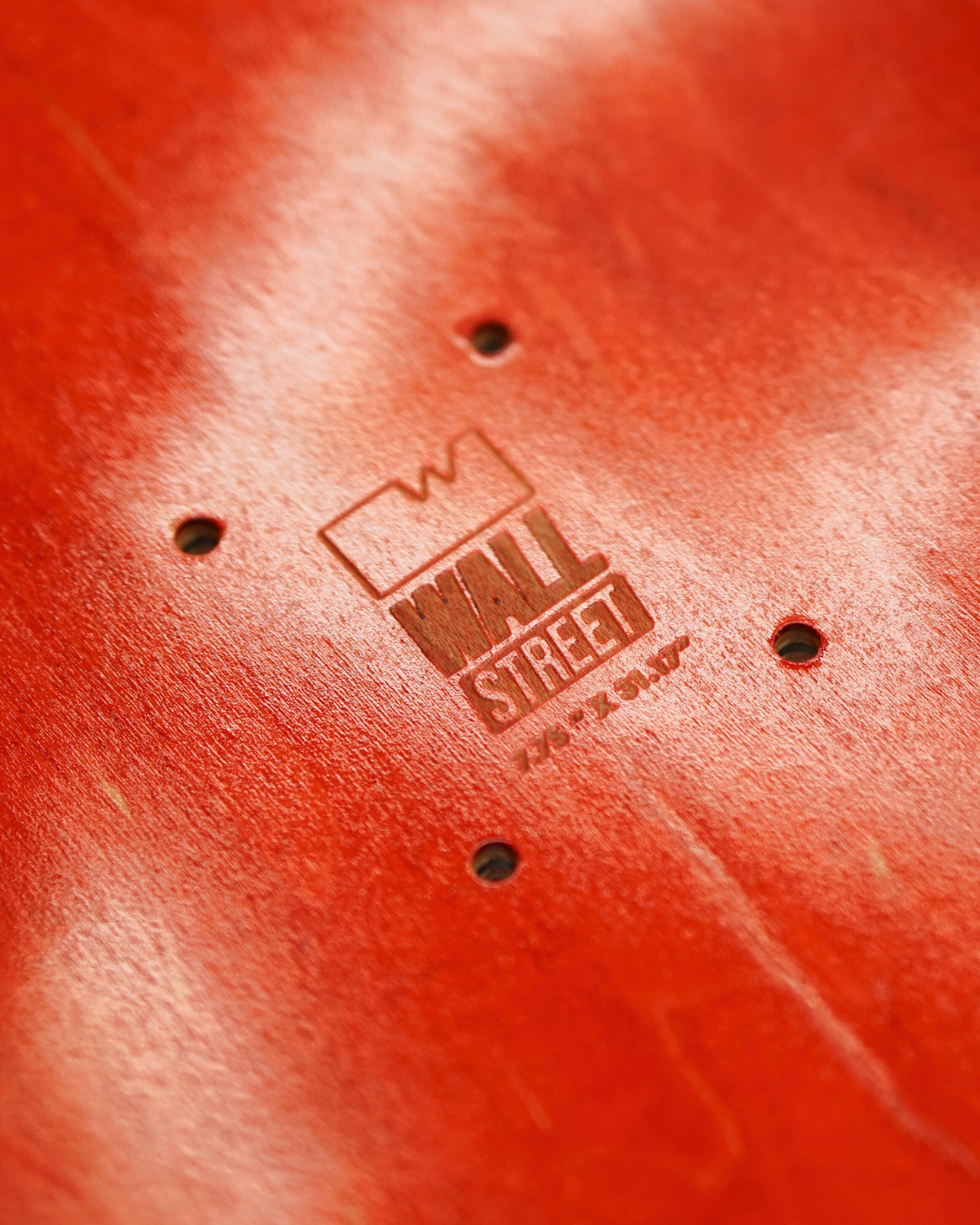 Wallstreet Board - Lion - 7.75&quot;