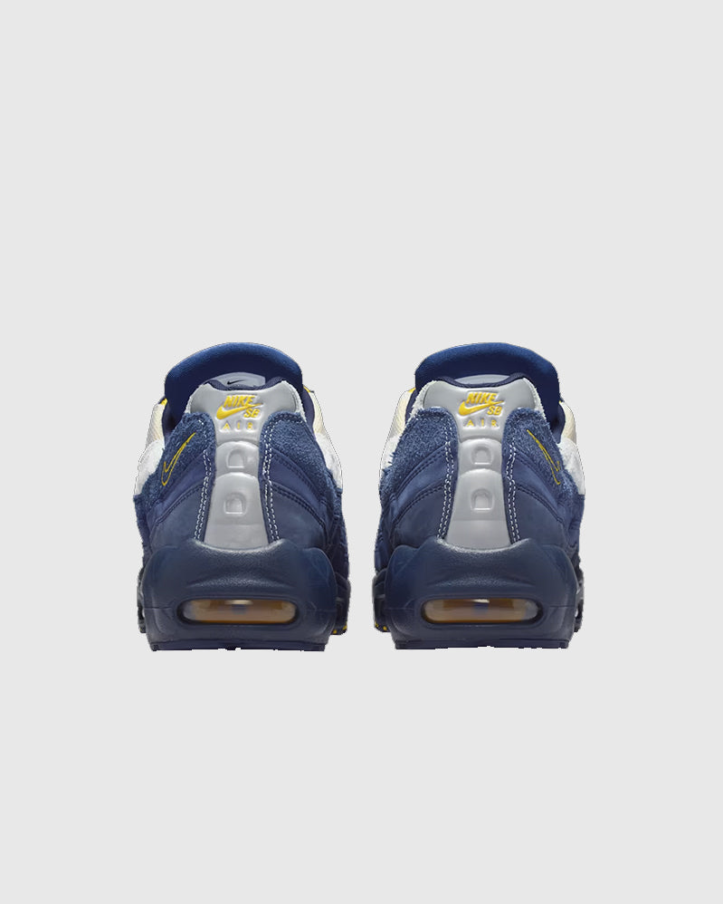 Nike SB - AM95 x Koston