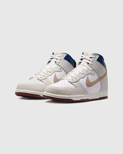Nike SB - Dunk Hi x Beyond