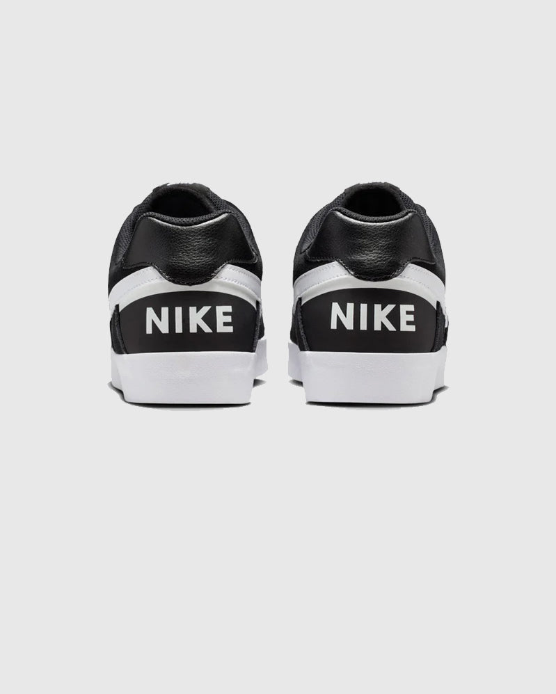 Nike SB Shoes - Delta Force Vulc - Black / White