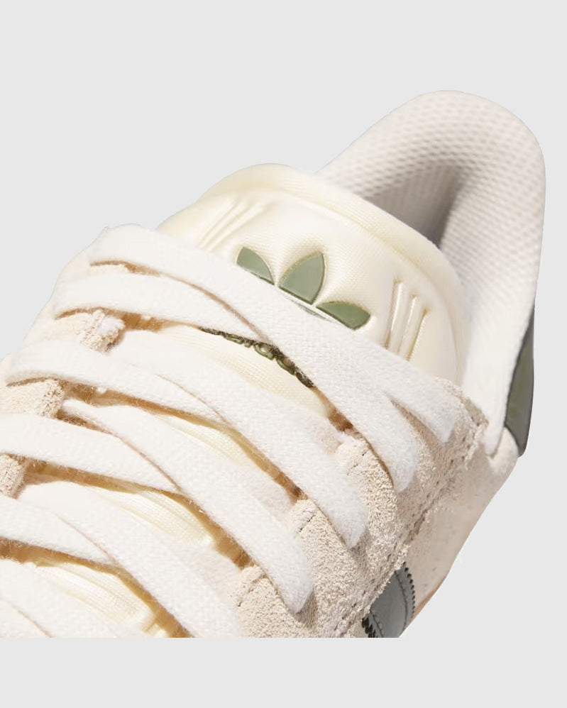 Adidas Shoes - Gazelle ADV - Cream White/Olive