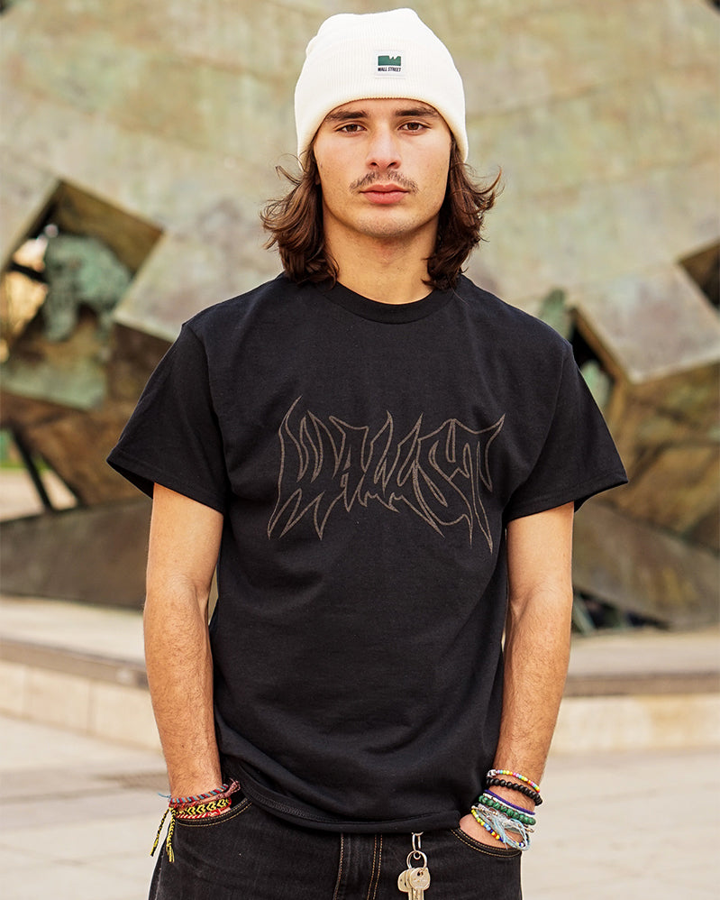 Wallstreet Tee - Goth - Black