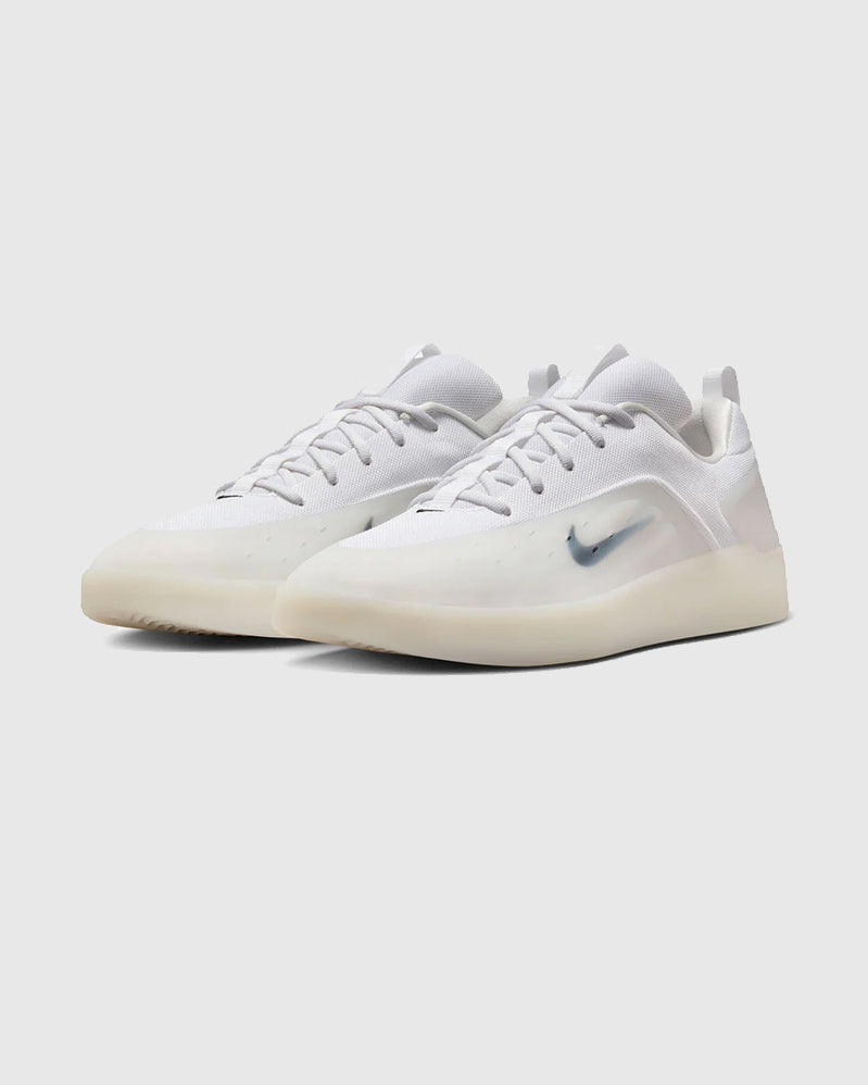 Nike SB - Nyjah 4 - White/Black