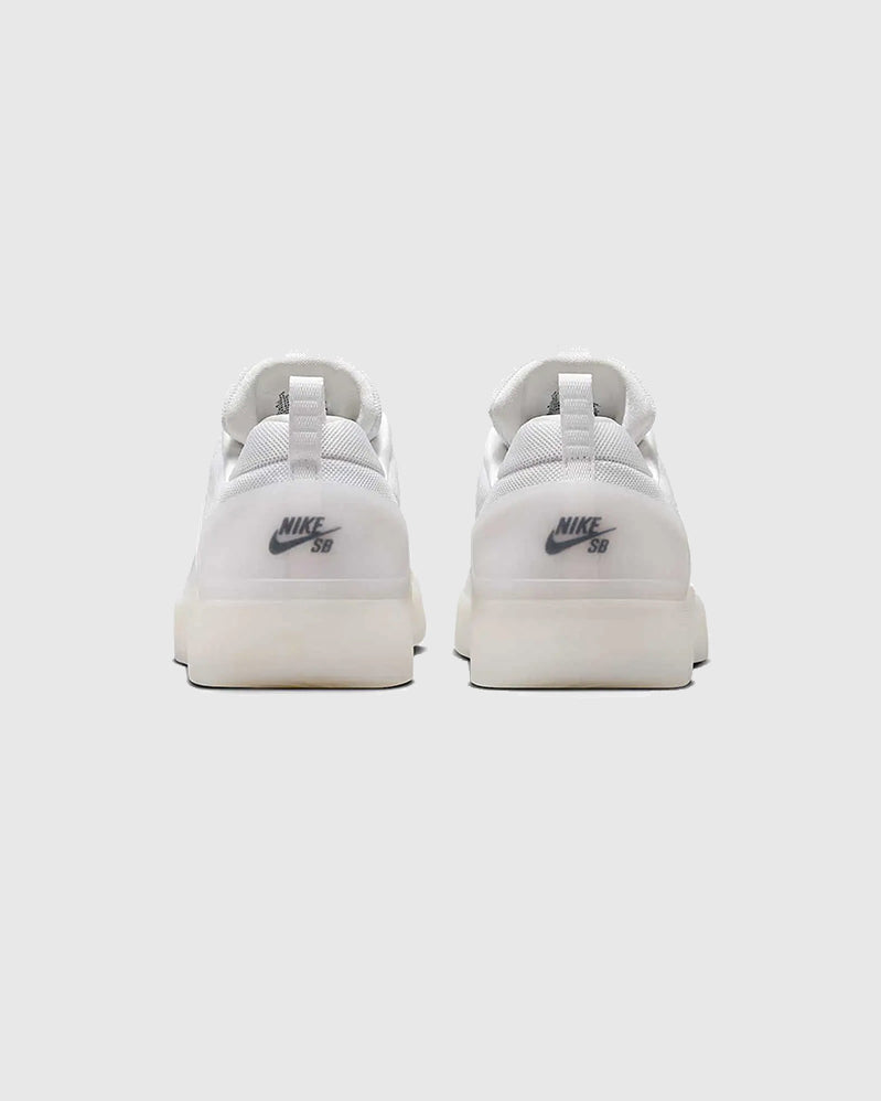 Nike SB - Nyjah 4 - White/Black