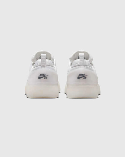 Nike SB - Nyjah 4 - White/Black