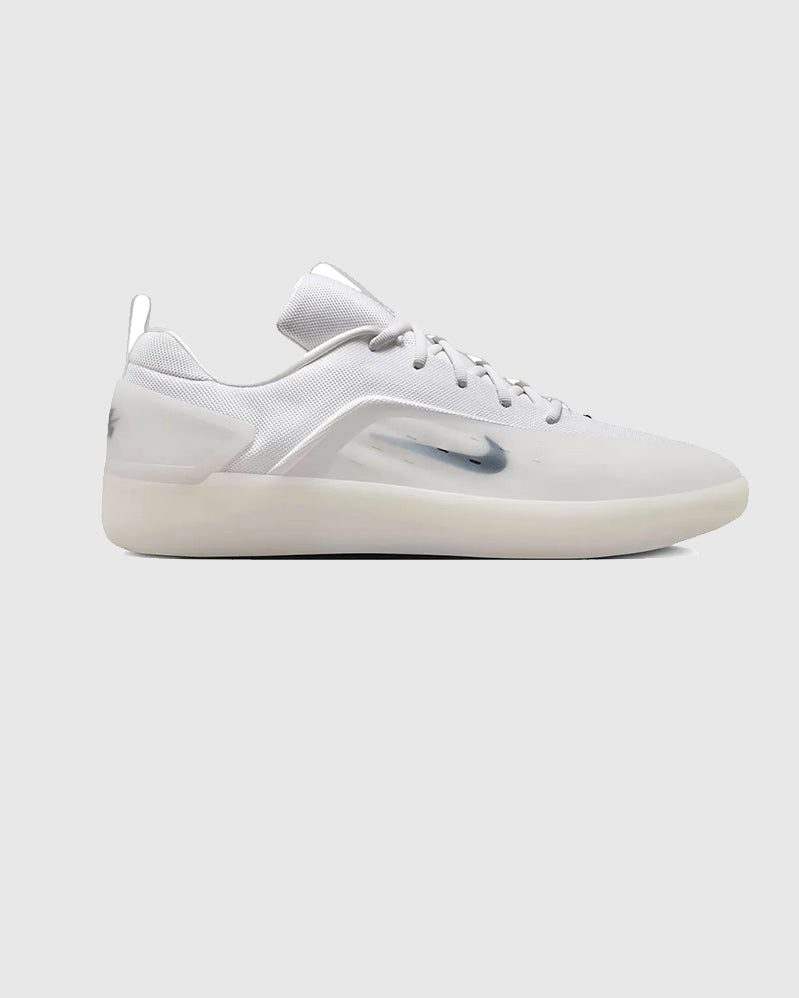 Nike SB - Nyjah 4 - White/Black